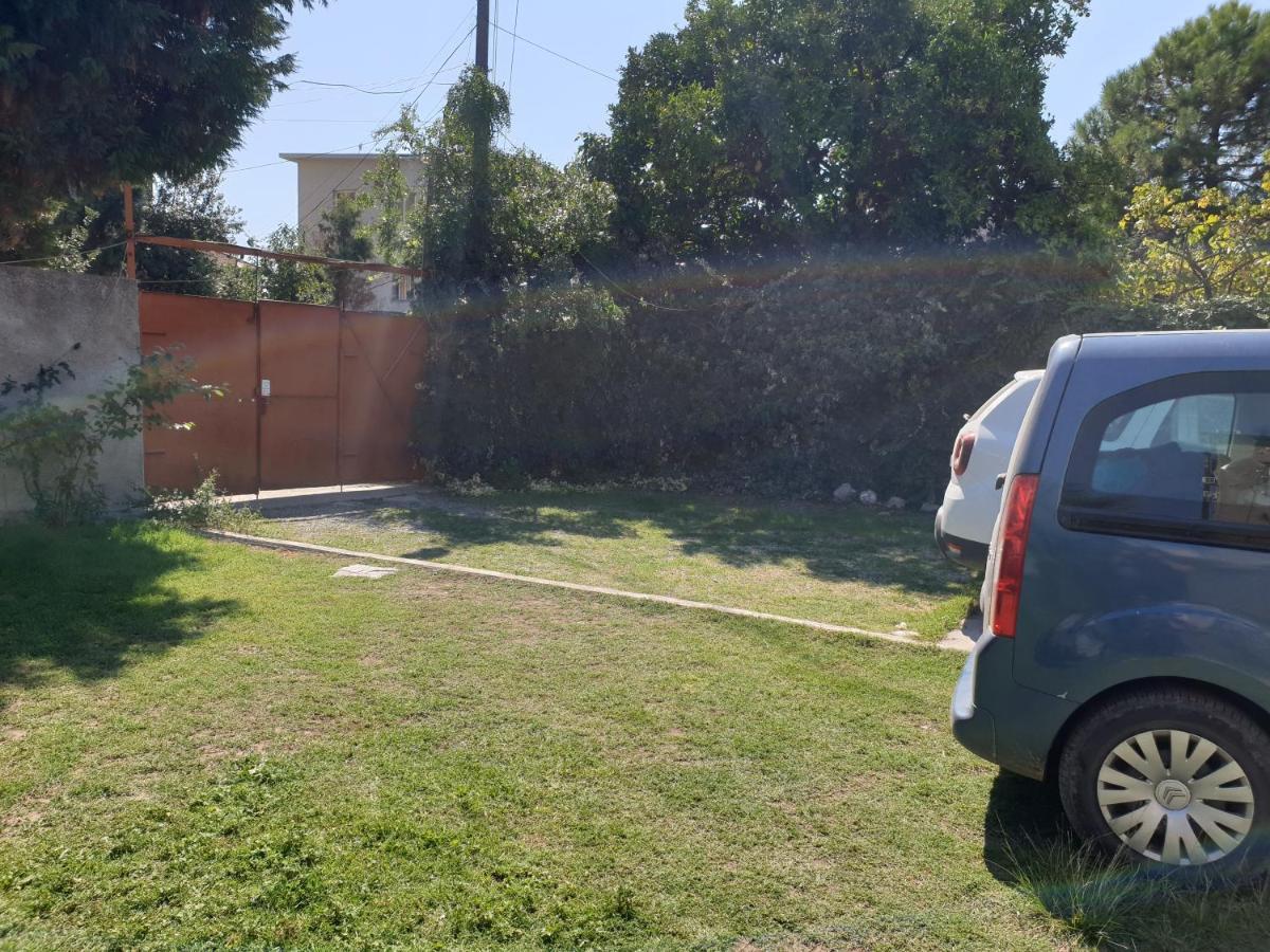 Barlin Guesthouse Grill&Camping Shkodra Exterior foto